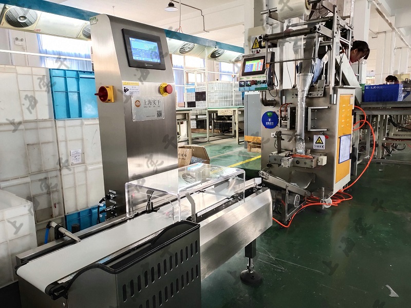 Snacks Touch Screen Check Weigher for Corn Flakes with Rejector